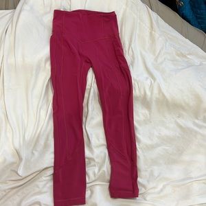 Magenta Lululemon leggings with side pockets